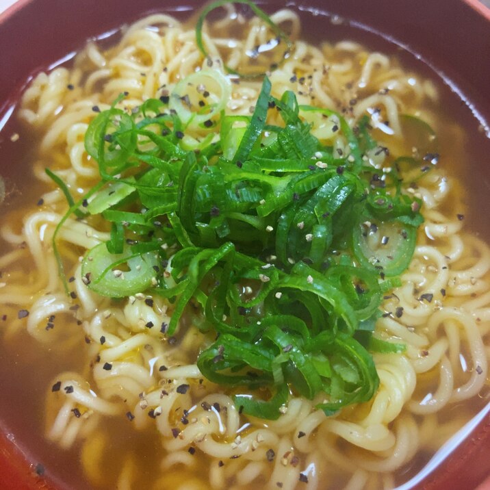 ニンニク風味の塩ラーメン レシピ 作り方 By 桜 咲子 楽天レシピ ニンニク風味の塩ラーメン レシピ 作り方 By 桜 咲子 楽天レシピ